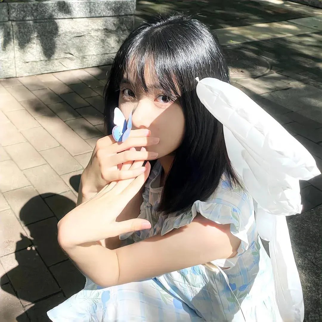 菲比梦游奇境